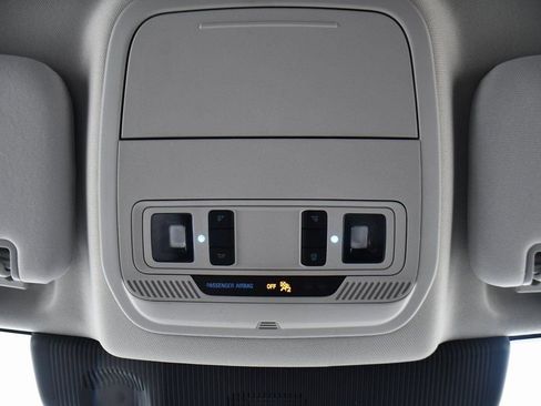 Used 2026 Ford Explorer Active w/ Active Comfort Package image 28