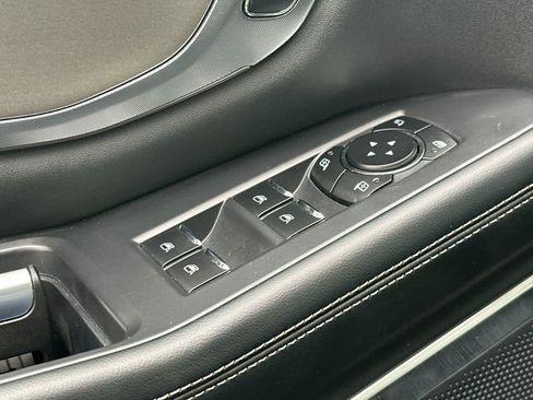 Certified 2025 Ford Expedition Max Platinum image 13