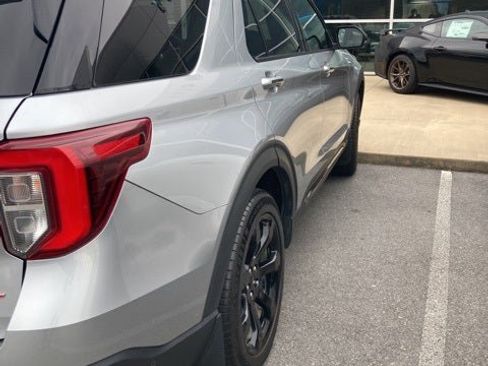 Used 2021 Ford Explorer ST w/ Equipment Group 401A image 13