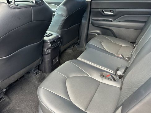 Used 2026 Toyota Grand Highlander XLE image 14