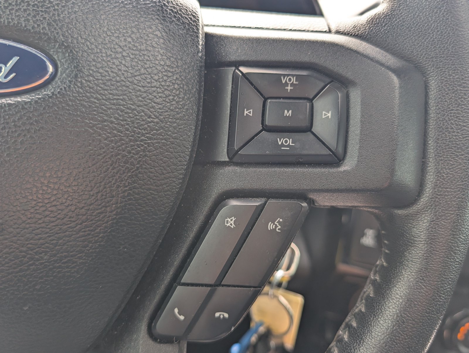 Used 2019 Ford F150 XLT w/ Equipment Group 302A Luxury AWD/4WD image 17