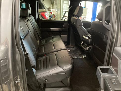 New 2026 Ford F150 Platinum w/ Equipment Group 700A Standard image 17