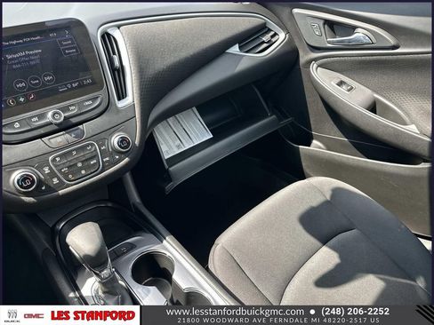 Used 2024 Chevrolet Malibu LT FWD image 34