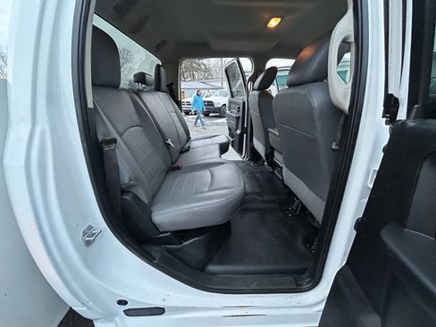 Used 2018 RAM 5500 Tradesman w/ Ambulance Prep Group image 24