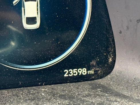 Used 2023 Hyundai Sonata Limited w/ Cargo Package FWD image 10