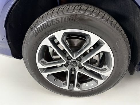 Certified 2025 Audi Q5 Premium Plus w/ Premium Plus AWD/4WD image 32