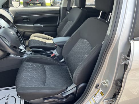 Used 2020 Mitsubishi Outlander Sport AWD image 15