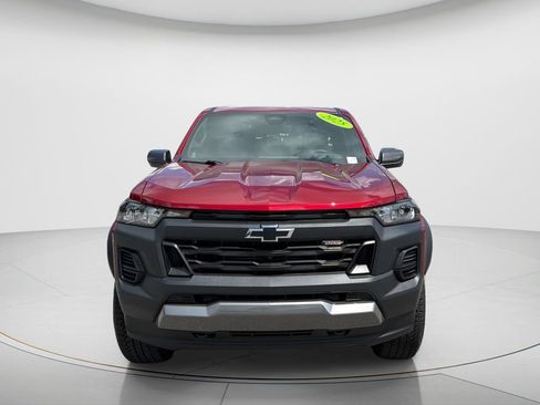Used 2025 Chevrolet Colorado Trail Boss AWD/4WD image 10