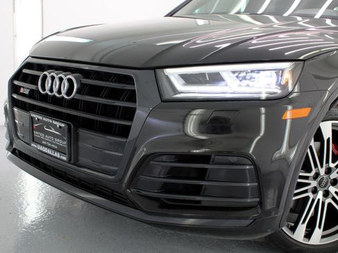 Used 2019 Audi SQ5 Premium Plus w/ Premium Plus Package image 21