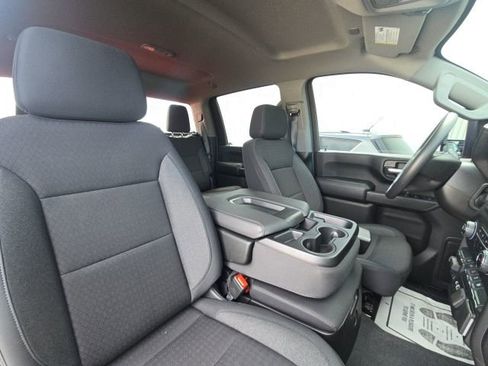 Used 2026 Chevrolet Silverado 2500 Custom w/ Custom Convenience Package image 20