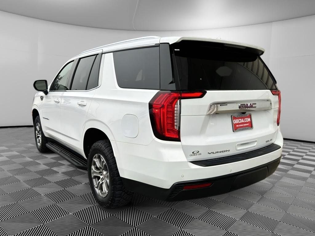 Used 2024 GMC Yukon SLE AWD/4WD image 6