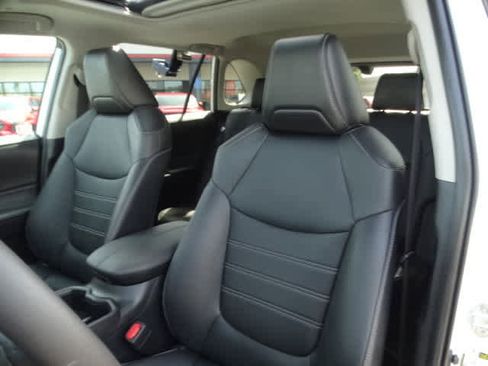 Used 2025 Toyota RAV4 XLE Premium w/ Weather Package image 19