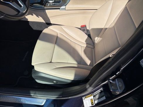 Used 2020 Mercedes-Benz C 300 C 300 image 6