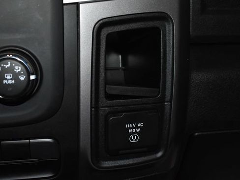 Used 2023 RAM 1500 Classic SLT image 19