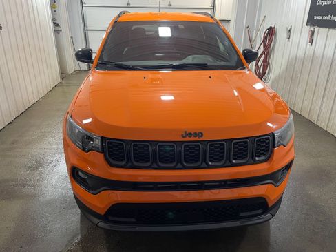 New 2026 Jeep Compass Latitude image 3
