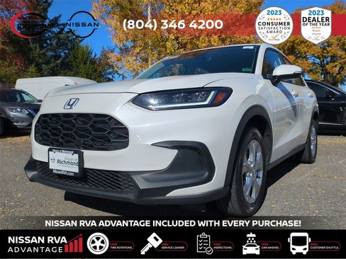 Used 2024 Honda HR-V LX image 2