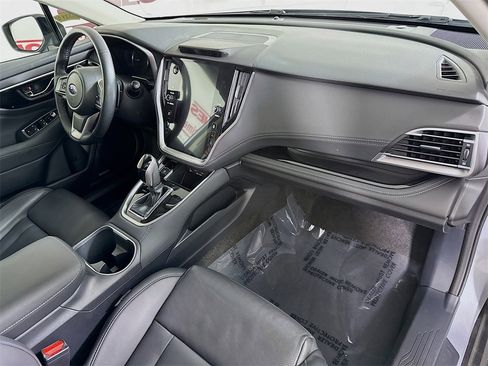 Used 2021 Subaru Outback Limited image 34