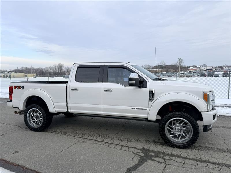 Used 2017 Ford F250 Platinum w/ Platinum Ultimate Package AWD/4WD image 4