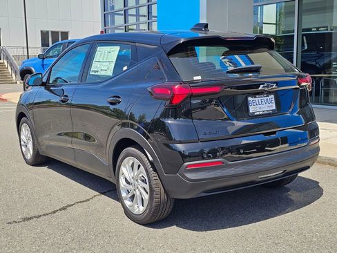 New 2027 Chevrolet Bolt LT w/ Comfort Package FWD image 3