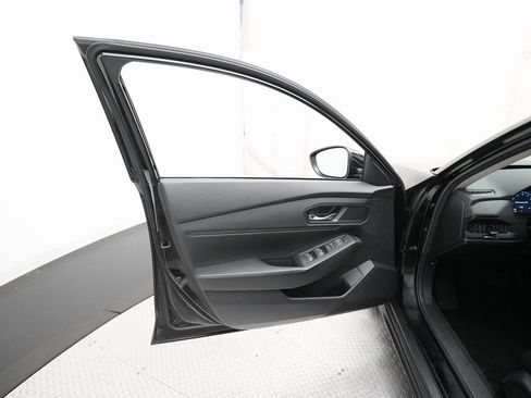 Used 2023 Honda Accord EX image 26