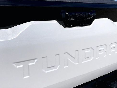 Used 2022 Toyota Tundra Platinum RWD image 27
