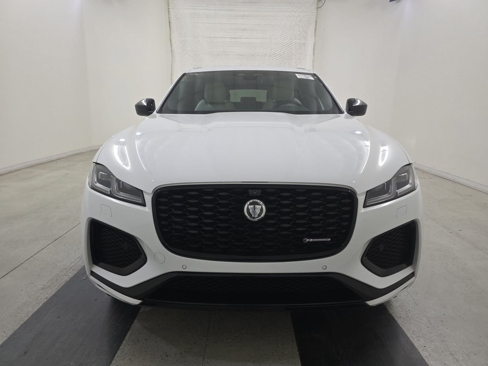 Used 2024 Jaguar F-PACE R-Dynamic S AWD/4WD image 10