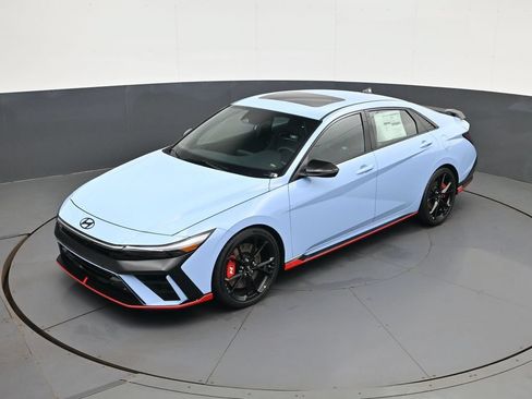 New 2026 Hyundai Elantra N FWD image 17