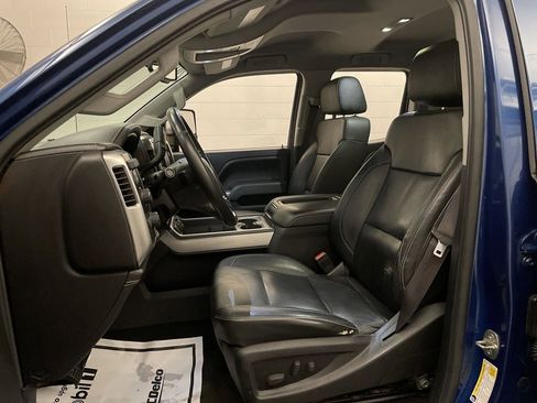 Used 2015 Chevrolet Silverado 2500 LTZ w/ LTZ Plus Package image 12