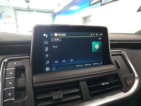 Used 2024 Chevrolet Tahoe Z71 w/ Luxury Package image 23