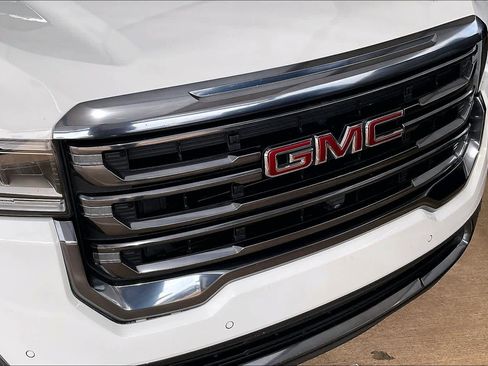 Certified 2022 GMC Acadia AT4 w/ Technology Package image 29