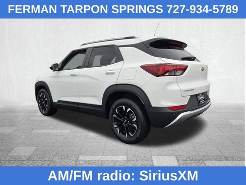 Used 2022 Chevrolet TrailBlazer LT w/ Convenience Package FWD image 9