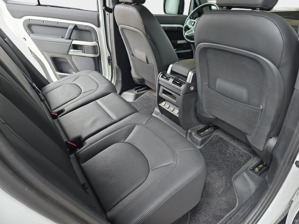 Used 2024 Land Rover Defender 110 S AWD/4WD image 13
