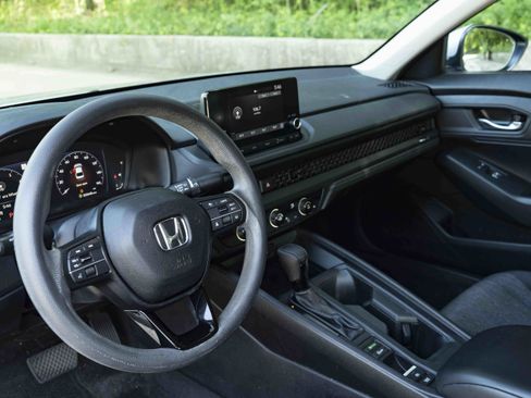 Used 2023 Honda Accord LX image 16