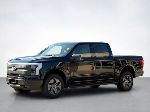 New 2025 Ford F150 Lightning Flash image 7