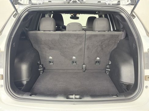 Used 2023 Jeep Compass Sport image 26