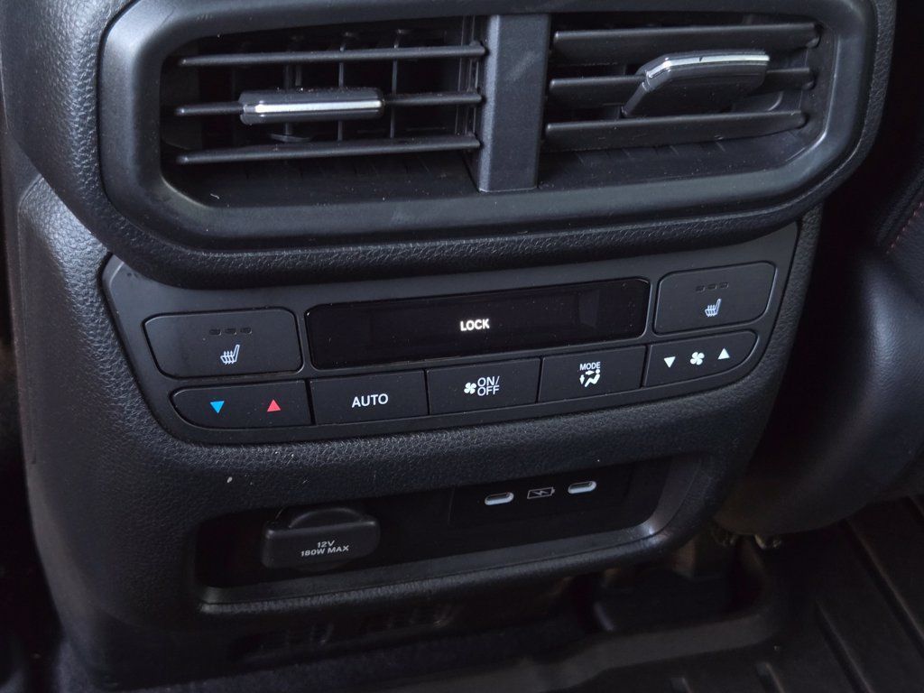 Used 2025 Honda Ridgeline Black Edition image 14