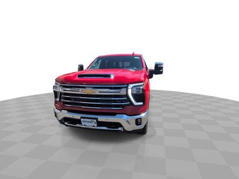Used 2024 Chevrolet Silverado 2500 LTZ w/ LTZ Premium Package image 3