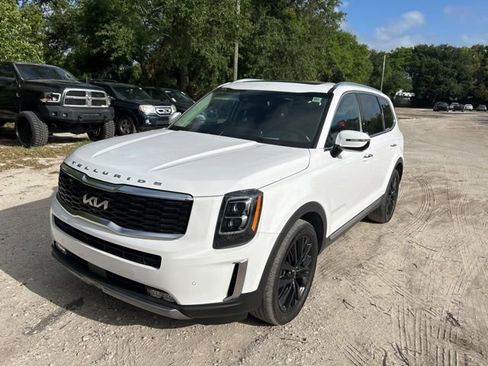 Used 2022 Kia Telluride SX w/ SX Prestige Package AWD/4WD image 2