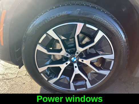 Used 2025 BMW X3 xDrive30i AWD/4WD image 21