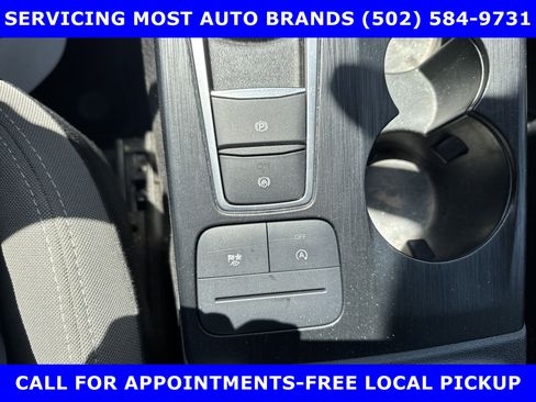 Certified 2022 Ford Escape SE w/ Cold Weather Package image 34