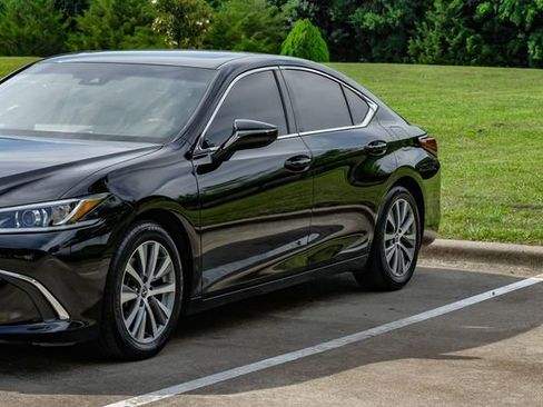 Used 2020 Lexus ES 350 w/ Premium Package FWD image 8