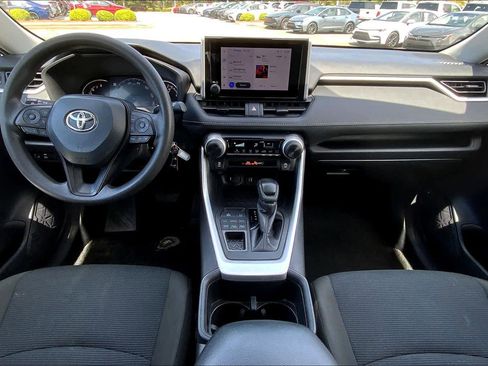 Used 2024 Toyota RAV4 LE image 15