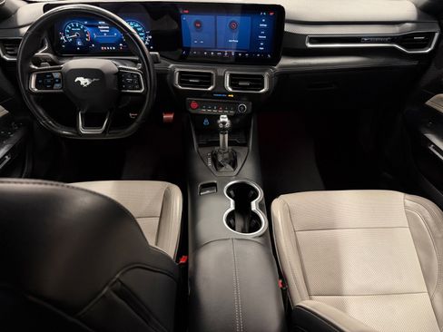 Used 2024 Ford Mustang GT Premium image 3