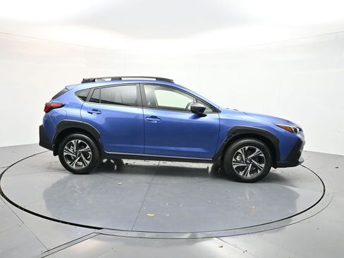 Certified 2025 Subaru Crosstrek 2.0i Premium image 8