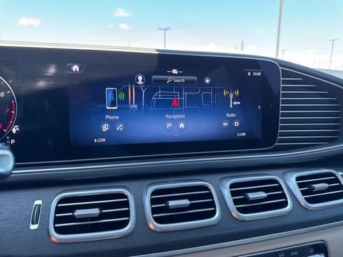 Certified 2024 Mercedes-Benz GLE 350 4MATIC image 38