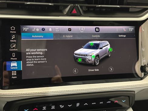 New 2026 Jeep Cherokee Limited AWD/4WD image 36