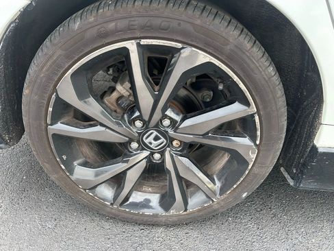 Used 2018 Honda Civic Sport Touring image 38