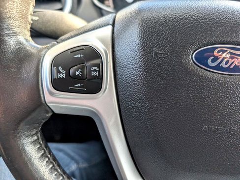 Used 2015 Ford Fiesta SE image 14