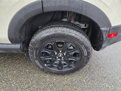 Used 2025 Ford Bronco Sport Badlands w/ Badlands Tech Package image 9