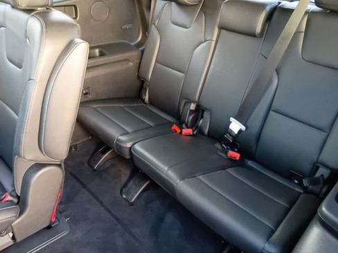 Used 2025 Kia Telluride S AWD/4WD image 11